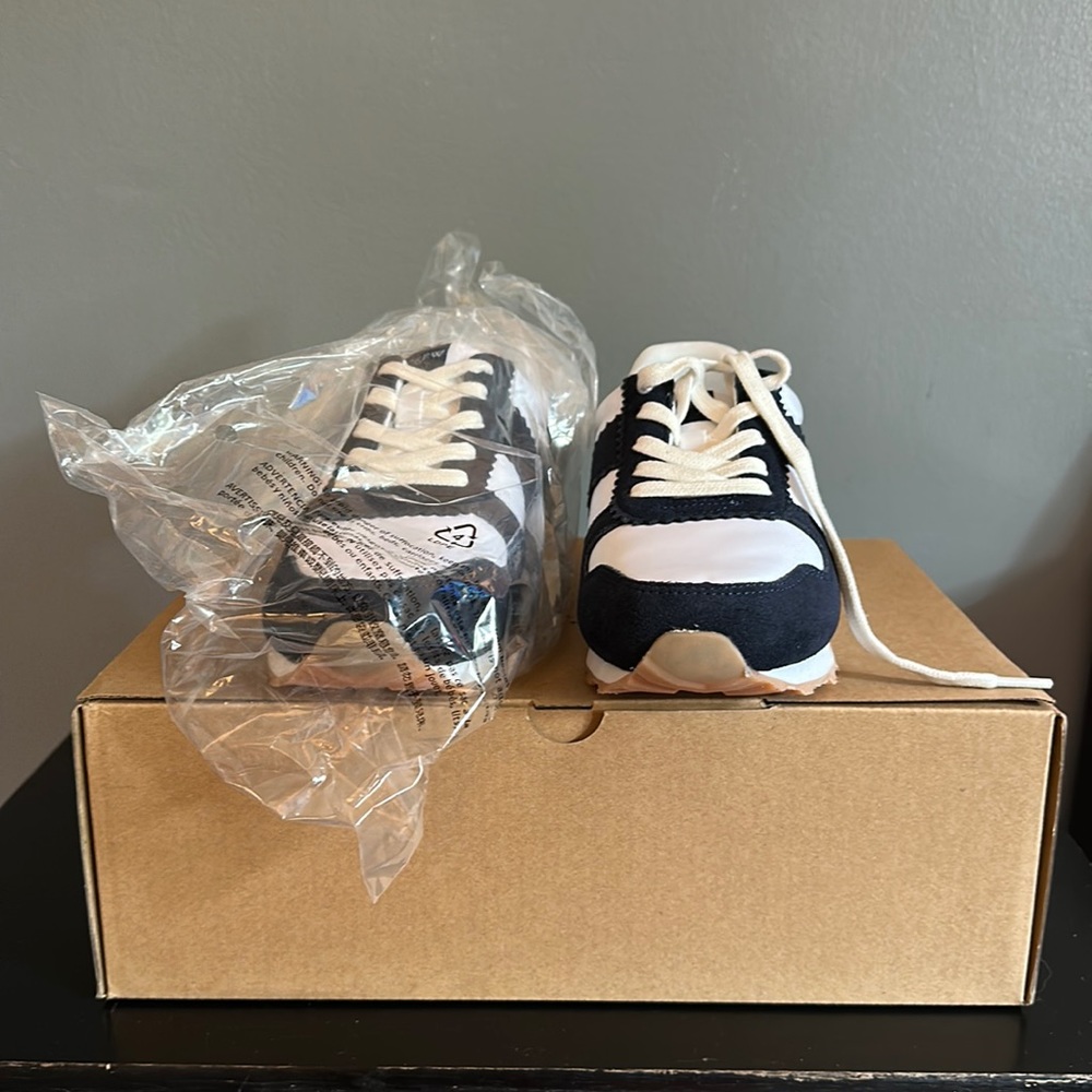 J. Crew city sneakers